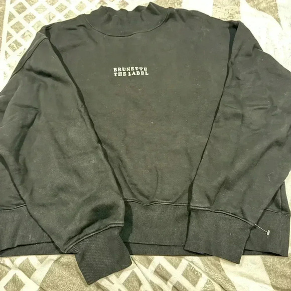 Brunette mock neck  sweatshirt - Picture 2 of 2